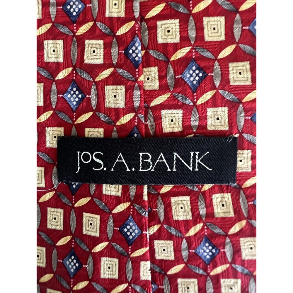 Jos A Bank Tie XL Silk Tie Geometric Red Blue Cream Gray 63 x 4 in Extra Long - Picture 3 of 11